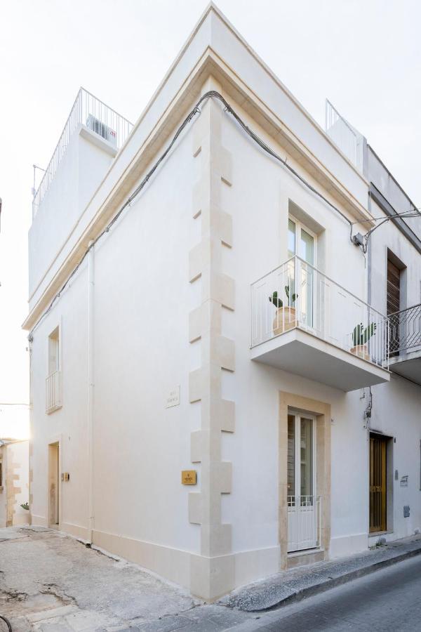 Cantunera Rooms Dependance Noto Exterior foto